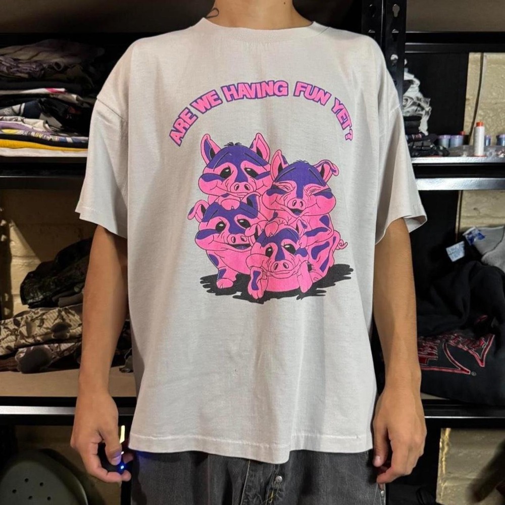 VINTAGE 80s Pigs "Are We Having Fun Yet?" Adult Humor Graphic Tee - Medium